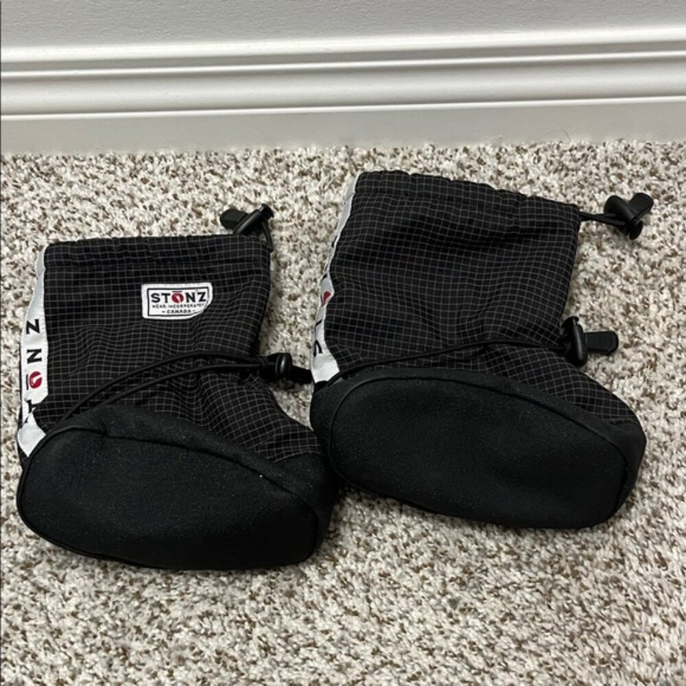 Stonz Black Kids Boots
